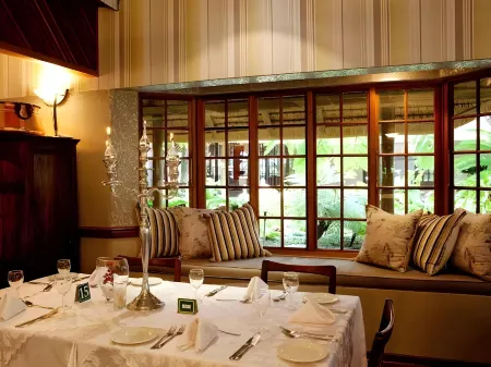 Pongola Country Lodge Отели в г. Zululand DC