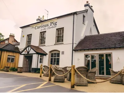 The Curious Pig in the Parlour Hotels in Copthorne