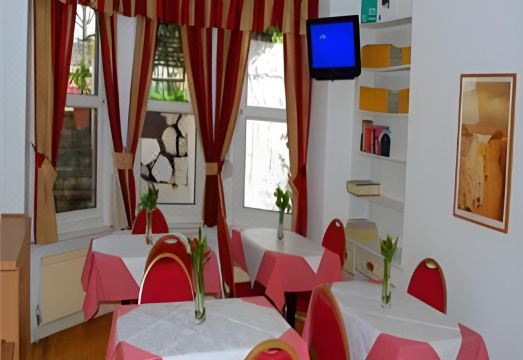 4. 더 게이트웨이 ..