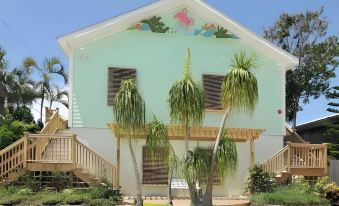 Haley's at Anna Maria Island Inn