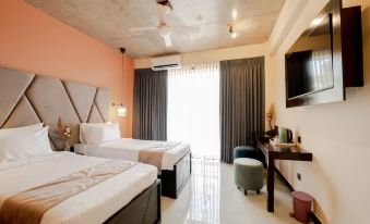 Limeshine Hotels and Residence