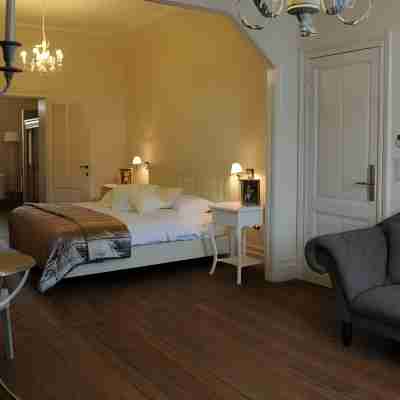 Charmehotel Villa Saporis Rooms