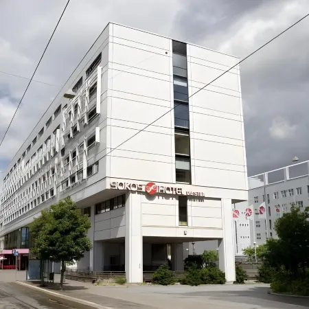 Scandic Pasila Отели рядом с достопримечательностью «Олимпийский стадион Хельсинки»