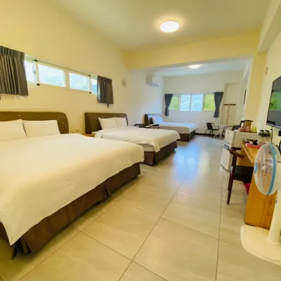 Taitung Crabs House Hotels near Sanxiantai