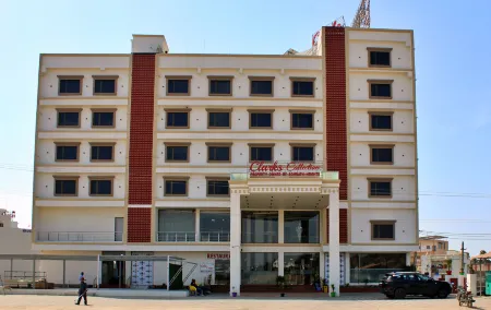 Clarks Collection Somnath Отели рядом с достопримечательностью «Veraval Seafront»