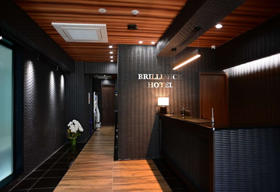 BRILLIANCE HOTEL
