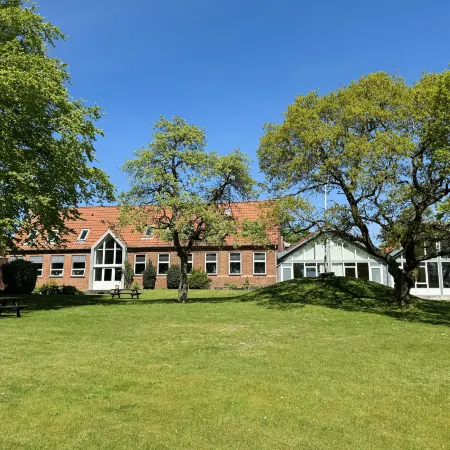 KonceptHotel Отели в г. Варде