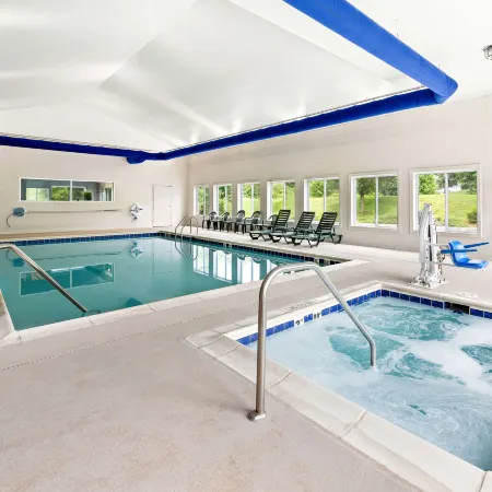 Comfort Suites Abingdon I-81