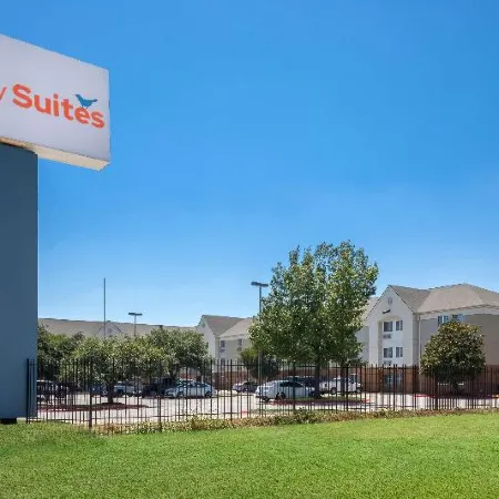 Sonesta Simply Suites Austin South