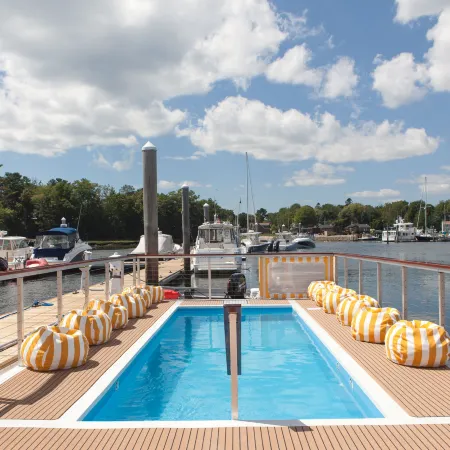 Yachtsman Lodge & Marina