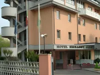 Hotel Embassy Hotel a Pero