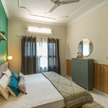 Madpackers Rishikesh Laxman Jhula