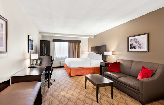 Best Western Palmyra Inn  Suites