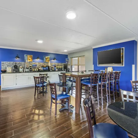Best Western Shelbyville Inn and Suites Celebration Inn