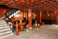Hotel Thamburu International