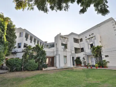 Sun n Step Club Resort