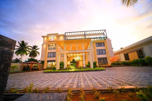 Royal Rich County Hotels in Koppal