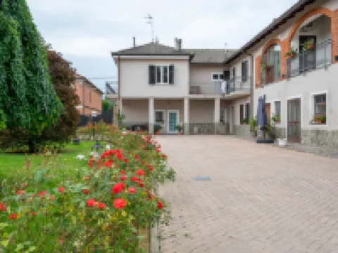 Viola Hotels in Castell'Alfero