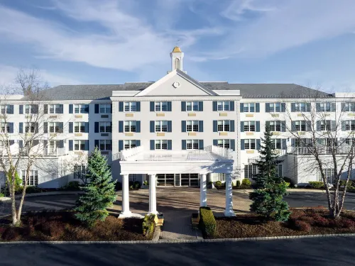 Somerset Hills Hotel, Tapestry Collection by Hilton Hotels in Bridgewater Township