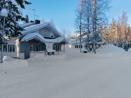 Hallantytär a1 Paritalo Hotel di Kehys-Kainuu