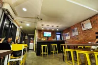 Djo Front One Inn Bengkulu Hotel di Bengkulu