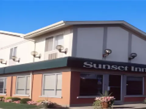 Sunset Inn โรงแรมใน