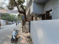 Silver Arrow Guest House