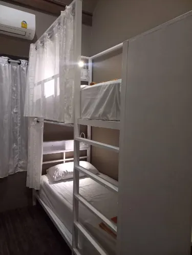 Bunk Beds Mixed Dormitory Rooms 1-12 Beds