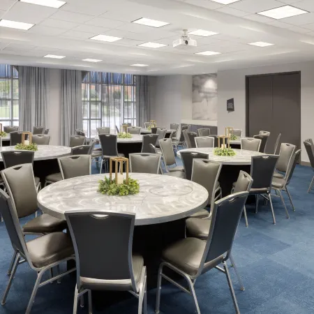 Aloft Tallahassee Downtown Отели рядом с достопримечательностью «Университет штата Флорида»