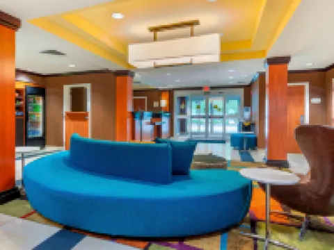 Fairfield Inn & Suites Hooksett Hotels in Hooksett