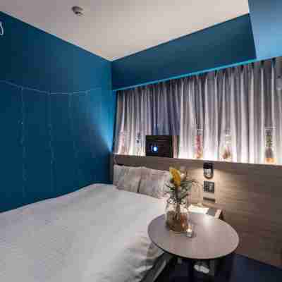 HOTEL SHE, OSAKA Rooms