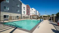 Candlewood Suites BAYTOWN by IHG - Pools