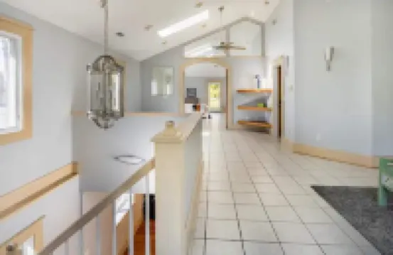 Spacious 4BR home; 5 min walk to downtown Milford!