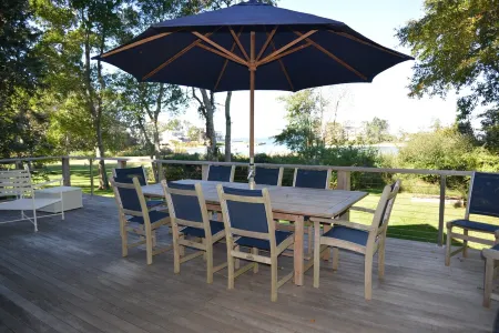 Stunning Waterfront Home on Peconic Bay, Gorgeous Sunsets, Private Dock