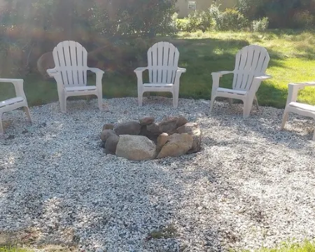 Bullseye  Modern Farmhouse  15 Minutes to Qgunquit BeachEnjoy Southern Maine Hotels in North Berwick