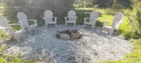 Bullseye modern farm house 15 minutes to Ogunquit.