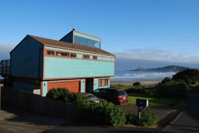 "WOW House" - Prime Panoramic Oceanfront Home Hotel in zona Yaquina Bay Lighthouse