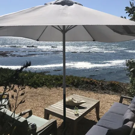 OCEAN FRONT Beach Cottage with Panoramic Views!!!