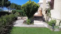 Air-conditioned house with sea view, 80 metres from the beach Hotels in Lumio