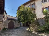 Wonderful vacation apartment in Vigole with a fantastic view over Lake Garda