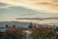 Sleeps 7 ~ Near Ice Rink ~ Netflix ~ Triple Bunk