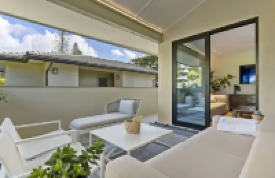 Walk to Kapalua Bay Beach, New 3Br & 4BA Bespoke Golf Villa, Ocean & Golf Views