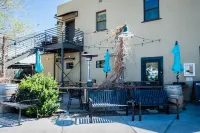 Apartment in the Heart of Downtown above an amazing Brewery!