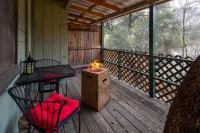 Couples romantic cabin