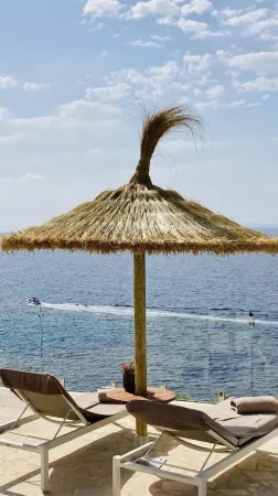 great sea view 1. Sea line villa*private*large pool*great garden*WIFI