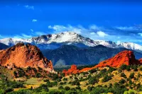 Cozy, Romantic, Secluded, Cottage in the Heart of Cheyenne Cañon