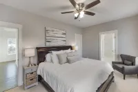 Perfect Lake Hartwell Getaway - Gorgeous Lake Views! - Boutique