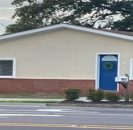Memories on Main -Located halfway between Ocean Isle Beach and Holden Beach