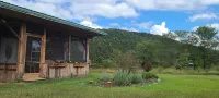 Riverside "Barndominium" w/ easy access to water Hotels in Carroll County
