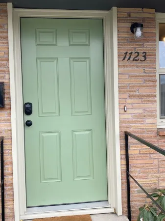 1123 the 3 Oaks 30 Night Fully Furnished Stay at a Great Price. Full Amenities!